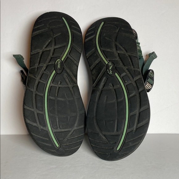 Chaco ZX2 Classic Women's Blue and Tan Print Sandals - Picture 7 of 9